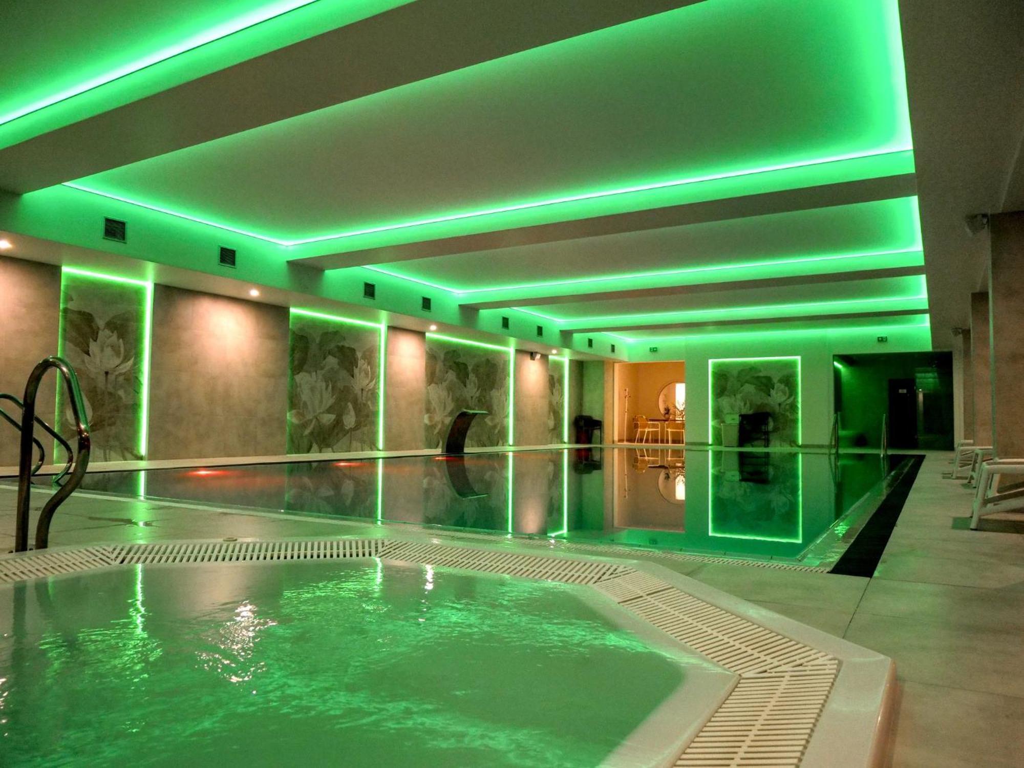 Krol Plaza Spa & Wellness Jaroslawiec Luaran gambar